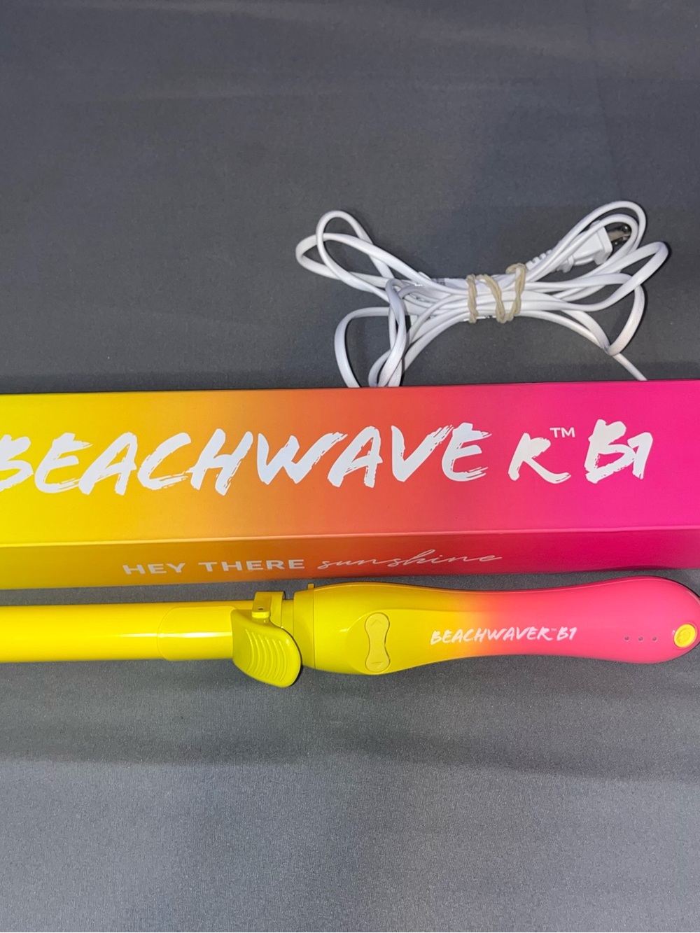 Yellow/Pink Beach Wave Hair Waver